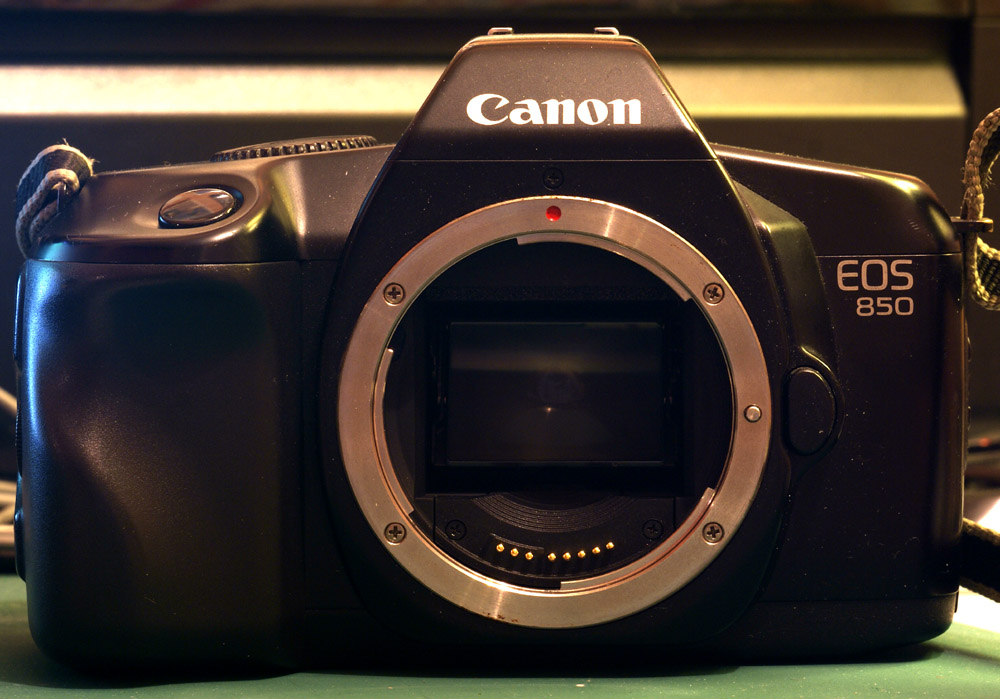 EOS 850.JPG